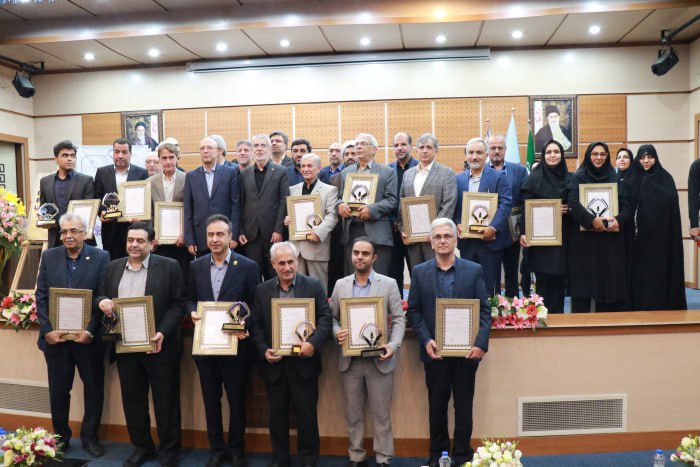 انتخاب دکتر عشقی به عنوان استاد سرآمد آموزشی کشور